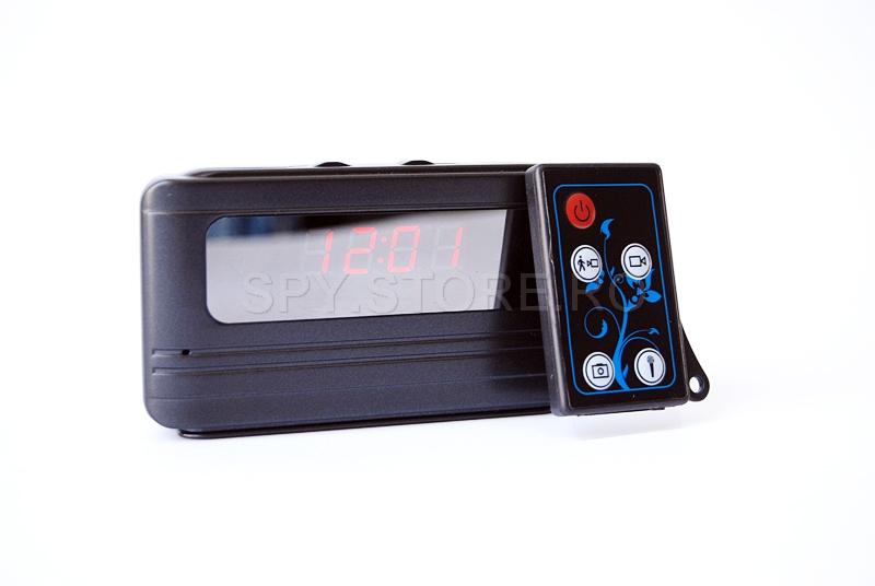 Camera camuflata in ceas cu alarma si senzor de miscare