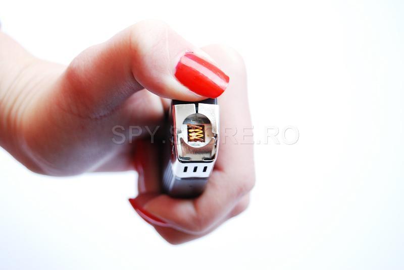 Camera ascunsa in bricheta, fara memory card