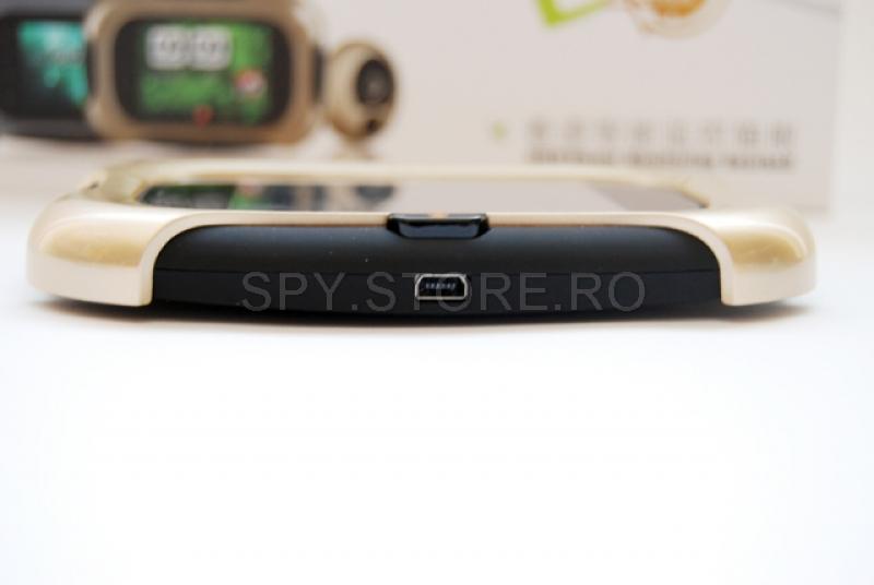 Camera camuflata in vizor cu senzor de miscare si touchscreen Camera camuflata in vizor cu senzor de miscare si touchscreen