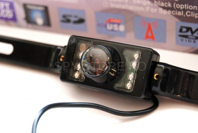 Sistem de parcare in oglinda retrovizoare Sistem de parcare in oglinda retrovizoare