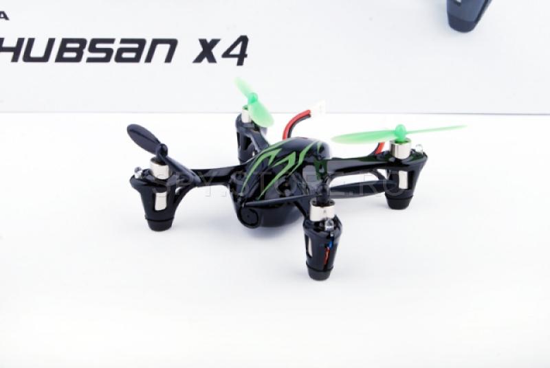 Quadcopter cu camera de 2 MP Quadcopter cu camera de 2 MP