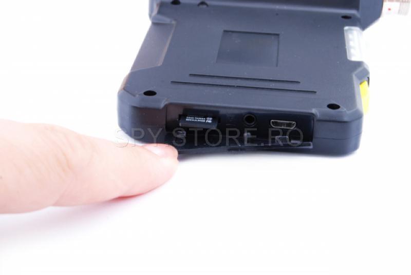 Video-endoscop cu monitor de 2.7 inch Video-endoscop cu monitor de 2.7 inch