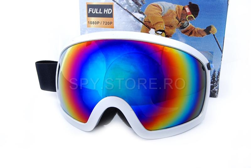 Camera in masca pentru ski