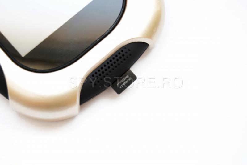 Camera camuflata in vizor cu senzor de miscare si touchscreen Camera camuflata in vizor cu senzor de miscare si touchscreen