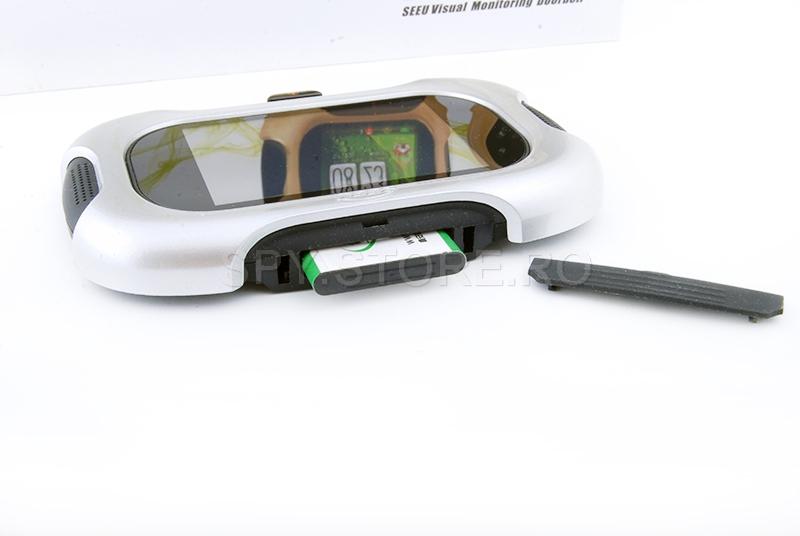 Camera camuflata in vizor cu senzor de miscare si touchscreen Camera camuflata in vizor cu senzor de miscare si touchscreen